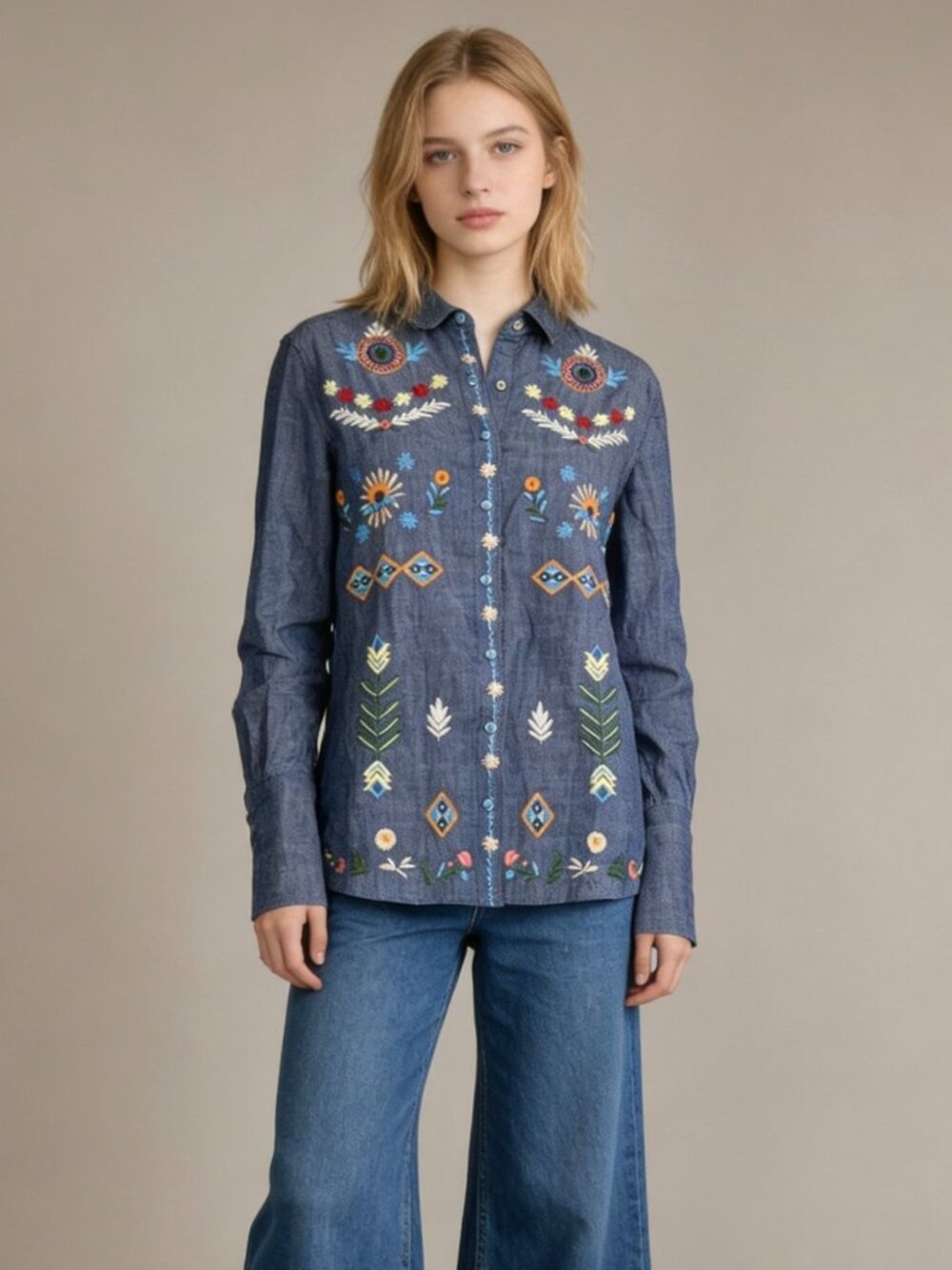 NWOT Johnny Was Denim Embroidered Floral Top Button-Down Shirt Blouse Blue Sz S